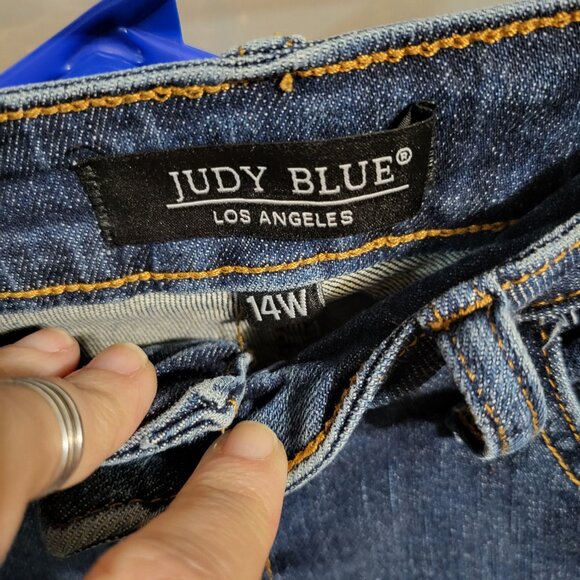 JUDY BLUE STRAIGHT LEG BLUE JEANS SZ 14 - Picture 3 of 7